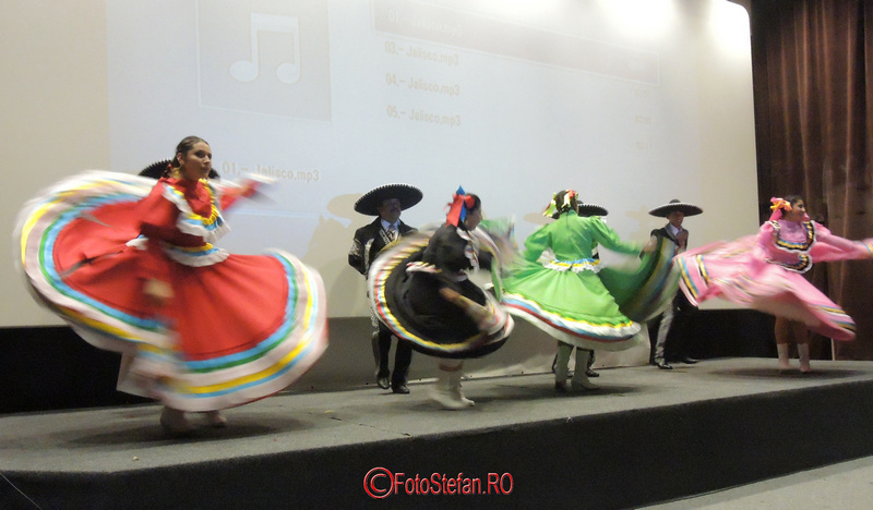 dansatori mexicani bucuresti