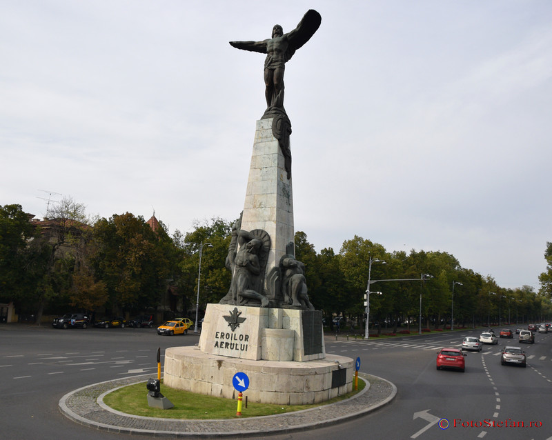 statuia aviatorilor bucuresti Bucharest City Tour