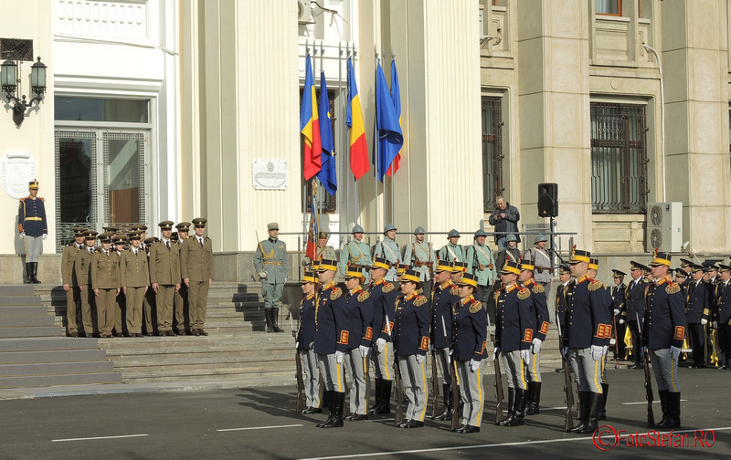 poza foto militarii Brigăzii 30 Gardă "Mihai Viteazul"