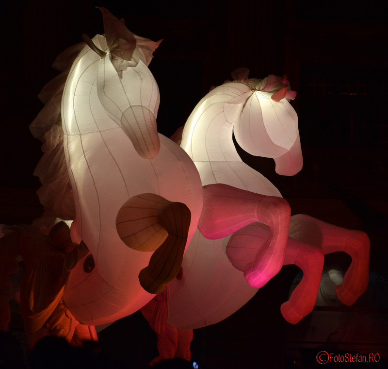 poze Horses of Light  BFIT in the Street 2016