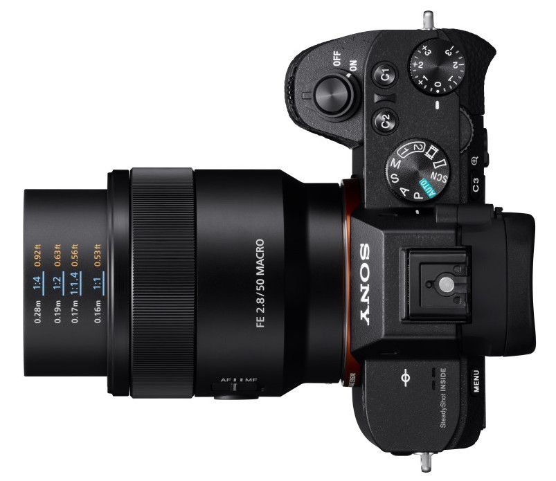 poza obiectiv Sony 50mm f/2.8 Macro 1:1 FE E-mount