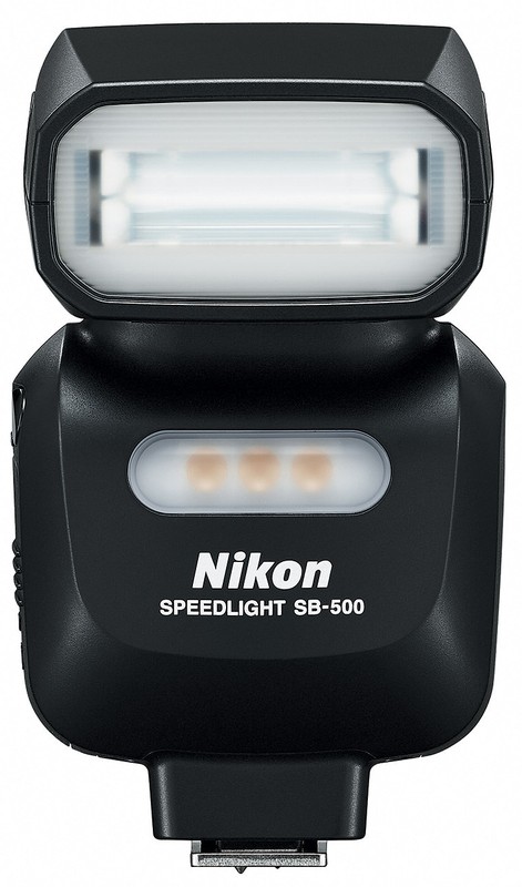 poza blit Nikon Speedlight SB-500