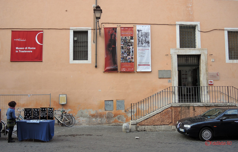 poza usa intrare Museo di Roma in Trastevere
