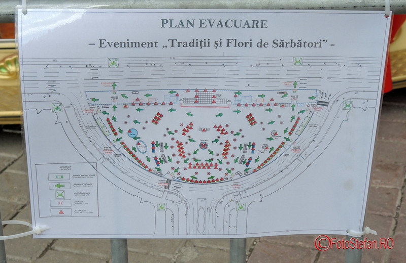 poza afis plan evacuare targul Traditii si Flori de Sarbatori Bucuresti
