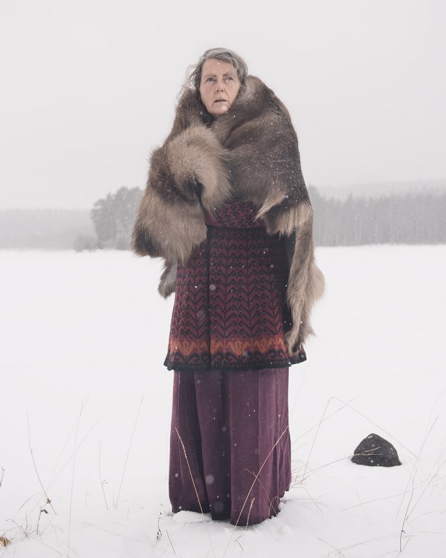 poza femeie norvegiana iarna norvegia zapada