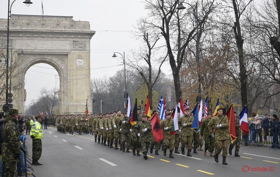 poze fotografii Repetitii pentru parada militara de 1 Decembrie Ziua Nationala a Romaniei Arcul de Triumf Bucuresti 2017