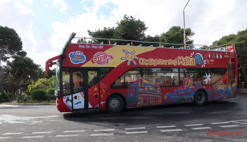 poza autobuz turistic etajat citysightseeing malta