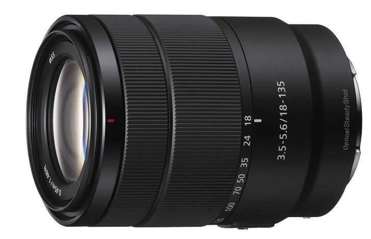 poza obiectiv mirrorless Sony 18-135mm f/3.5-5.6 OSS (SEL18135)