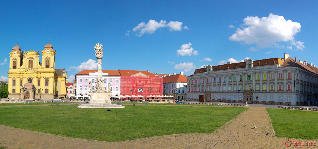 Muzeul de Arta Timisoara piata unirii poza panoramica
