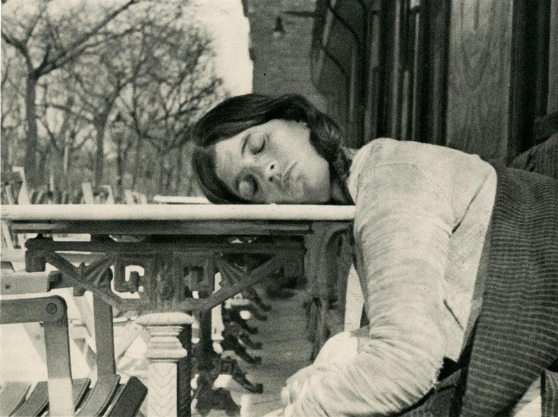 poza lab negru fata dormind fotografie Eliazar Lotar Teodorescu
