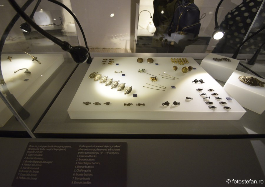 Expozitie de Bijuterii bucuresti muzeu casa cesianu fotografii