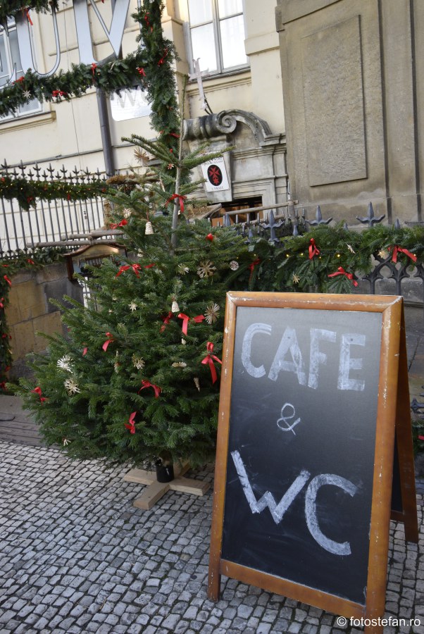 cafenea wc contra cost praga city break iarna frig