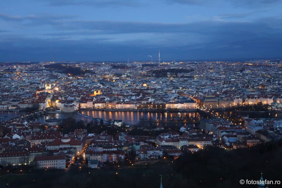fotografii Praga vazuta de sus seara 