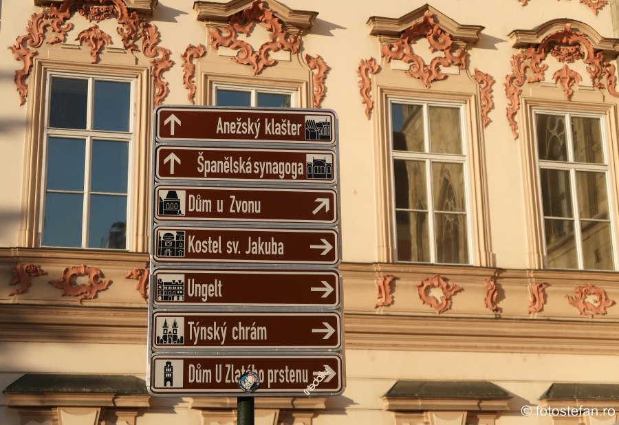 Praga city break poze indicatoare turistice 