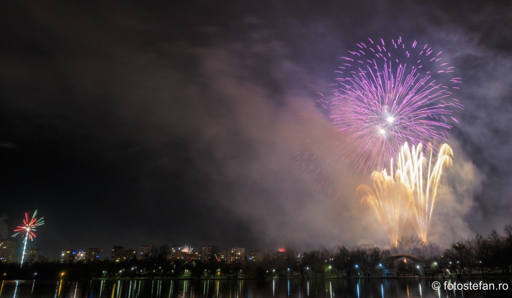 fotografii focuri Artificii de Revelion 2020 Bucuresti Romania