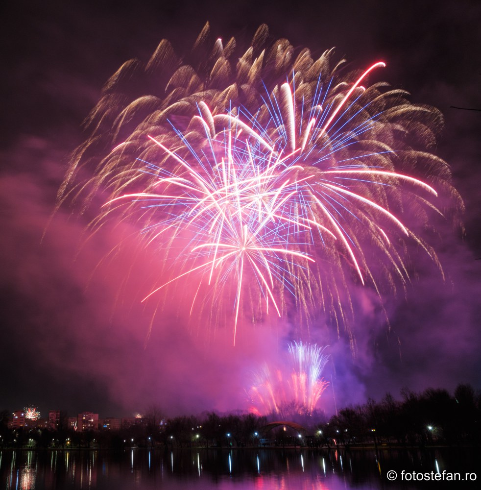 Artificii de Revelion 2020 parc tian bucuresti romania