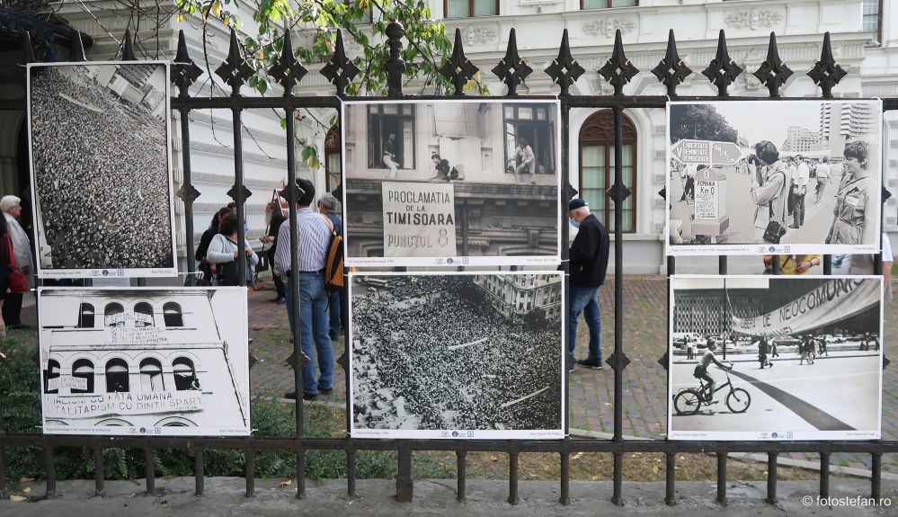 vernisaj expozitie fotografie documentara piata universitatii iunie 1990 protest