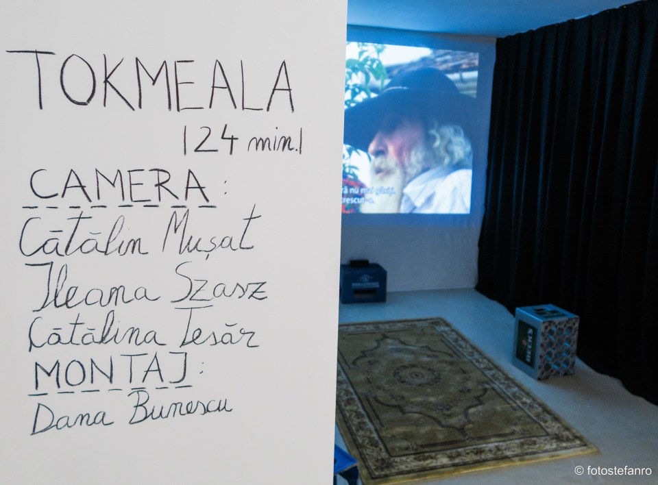 Vernisajul expozitiei multimedia Tokmeala la romii cortorari