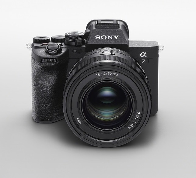 poza Sony Alpha 7 IV ILCE-7M4 aparat foto mirrorless full frame