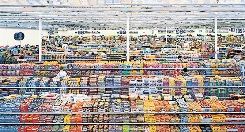  Andreas Gursky’s “99 Cent II Diptych”