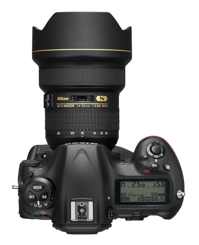Nikon D5 20,8Mpx, ISO 3.280.000