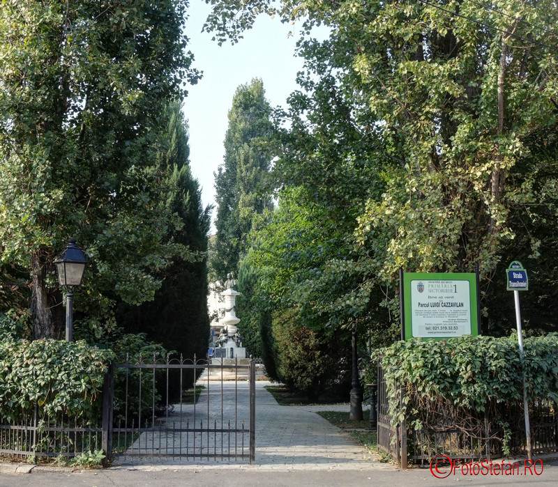 poza intrare poarta parcul Luigi Cazzavillan Bucuresti