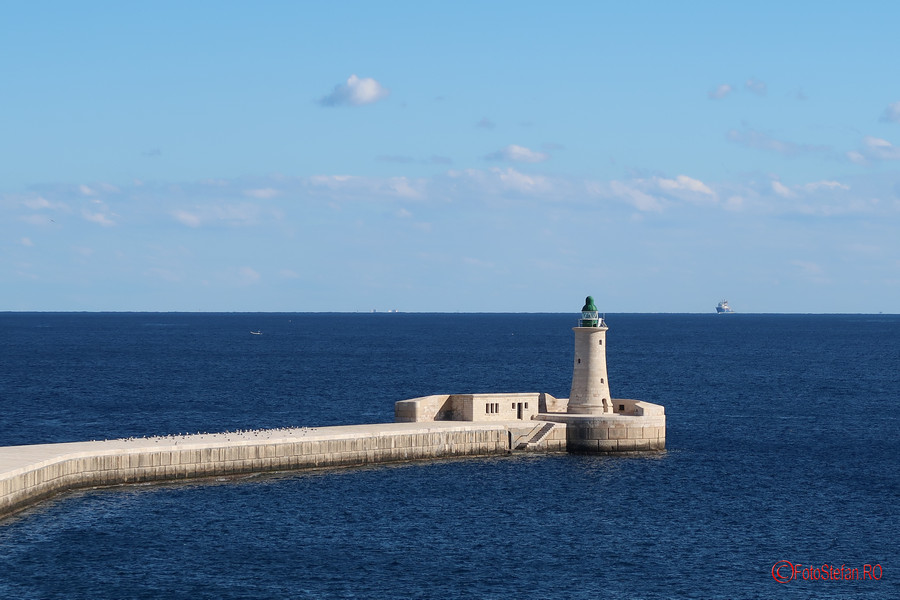 elmo lighthouse valletta grand harbour malta Canon G7 X Mark II