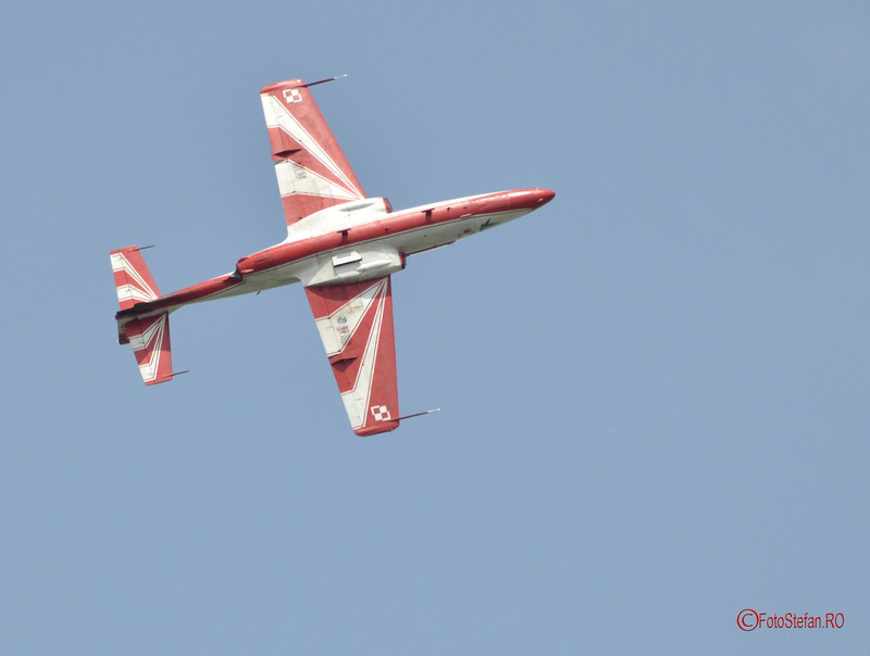 PZL TS-11 Iskra poze avion antrenement Polonia white red sparks