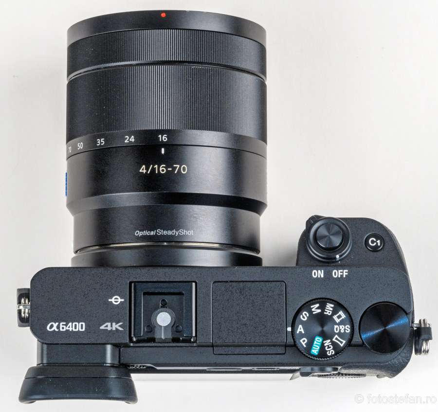 poza aparat foto mirrorless Sony a6400 test review