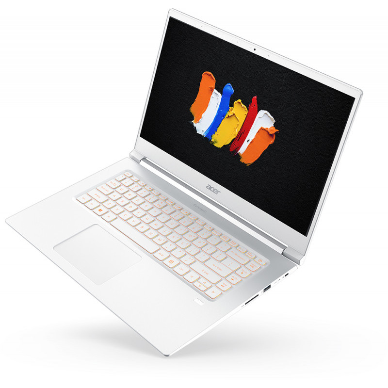 laptop Acer ConceptD 5 display certificare pantone