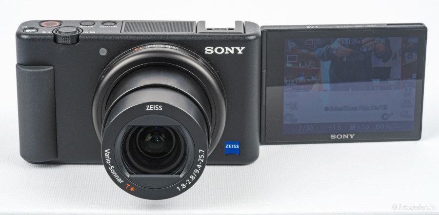 Sony ZV-1 review lcd mobil selfie