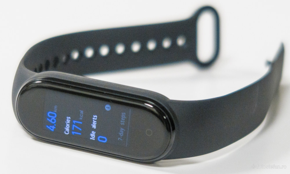 Xiaomi Mi Band 5 review bratara de fitness smartwatch