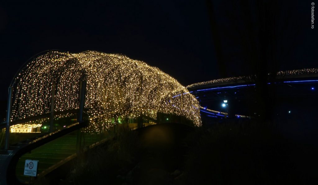 lumini beculete Targul de Craciun parcul Drumul Taberei Bucuresti  2021 poza