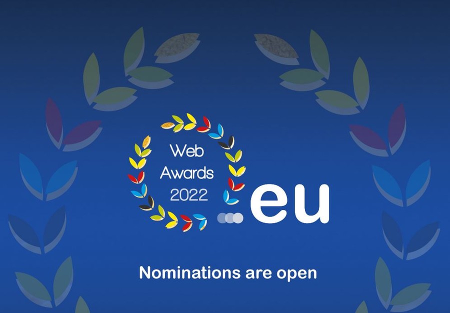 poza afis anunt .eu Web Awards